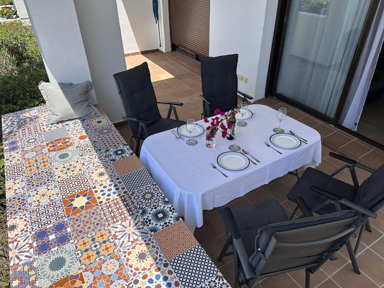 Quiet Family Apartment, 4 Pools, Close To The Beach And Golf, La Marina Alcaidesa 9 02 Buitenkant foto