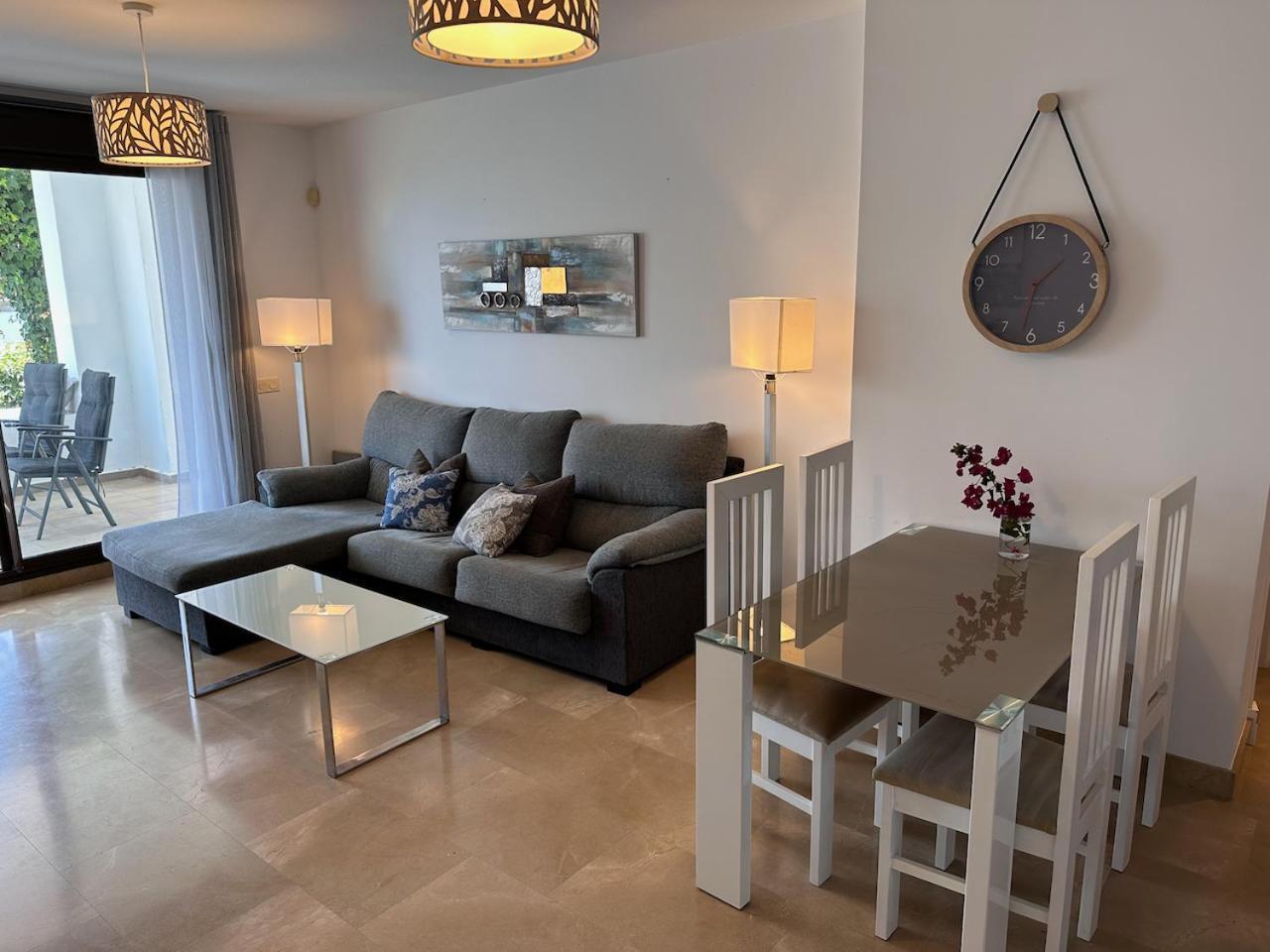 Quiet Family Apartment, 4 Pools, Close To The Beach And Golf, La Marina Alcaidesa 9 02 Buitenkant foto