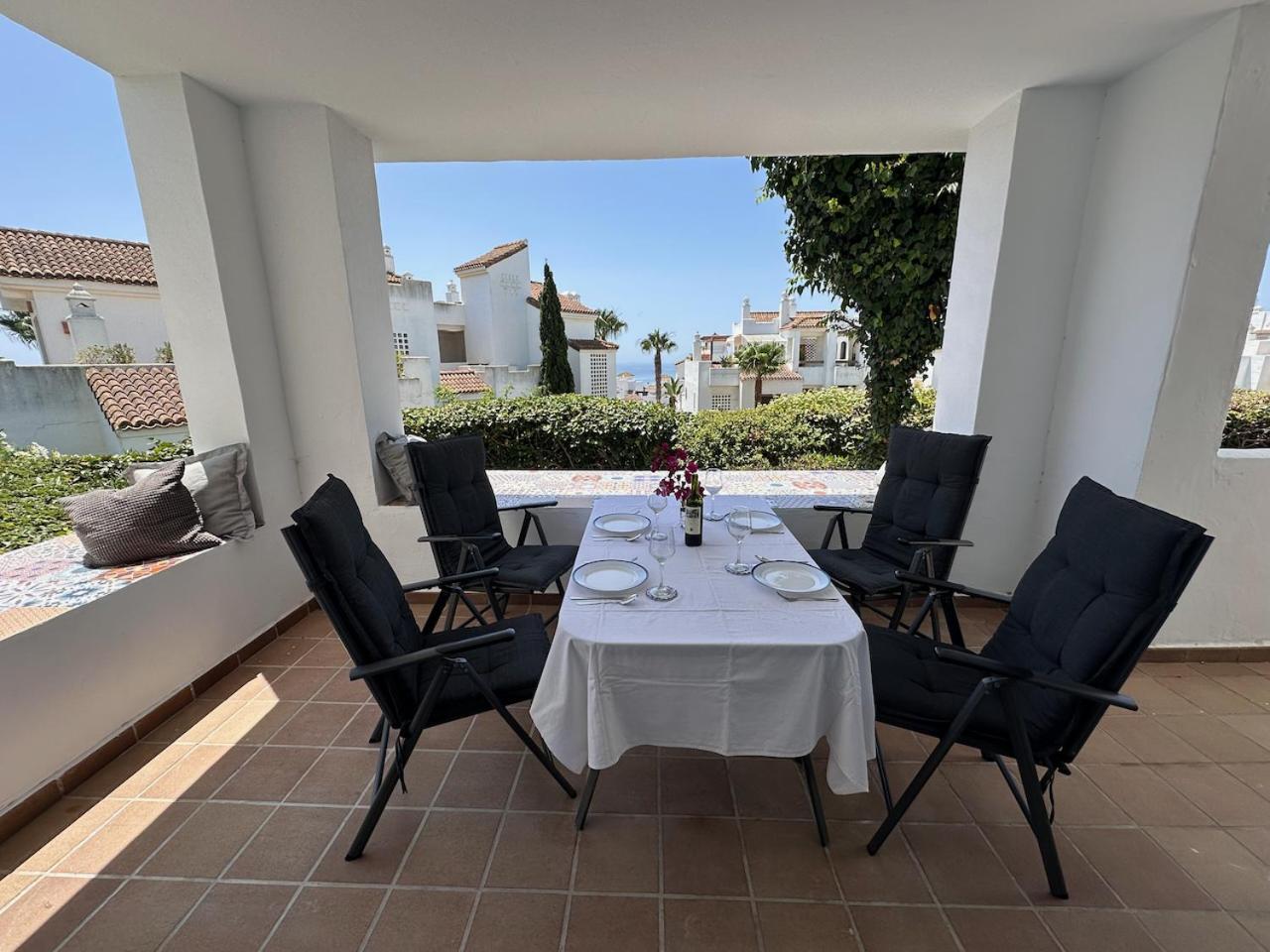 Quiet Family Apartment, 4 Pools, Close To The Beach And Golf, La Marina Alcaidesa 9 02 Buitenkant foto